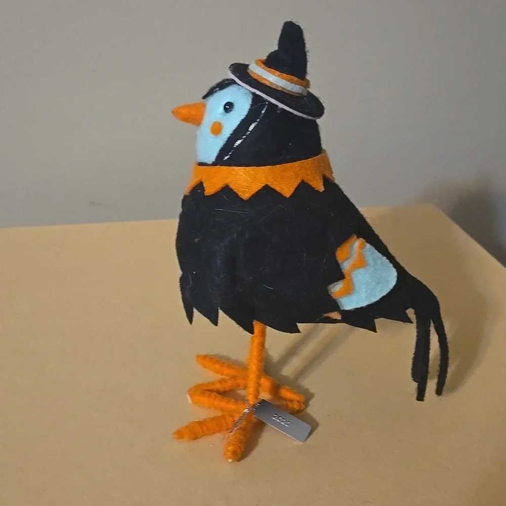 Target 2020 Spella Halloween Black and Orange Bird